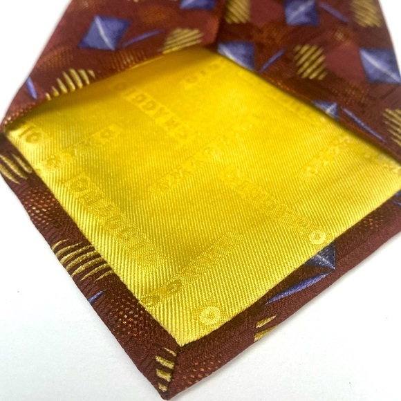 Omaggio By Robert Talbot Geometric Silk Handsewn in Italy Design 21675 4”/ 54.5” - Picture 4 of 9